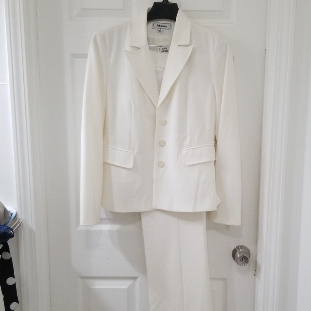 Suit